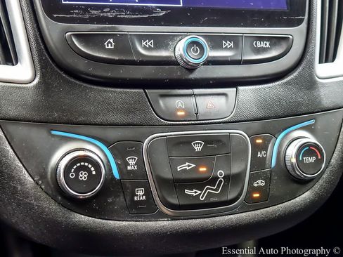 Used 2024 Chevrolet Malibu RS w/ LPO, Floor Liner Package FWD image 16