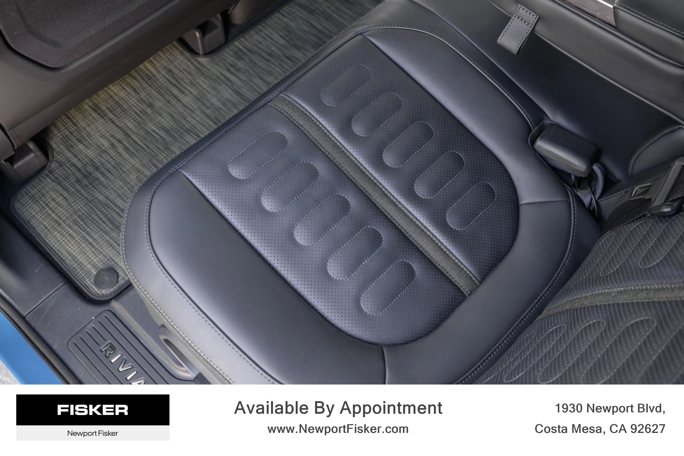 Used 2023 Rivian R1S AWD Adventure Quad image 18