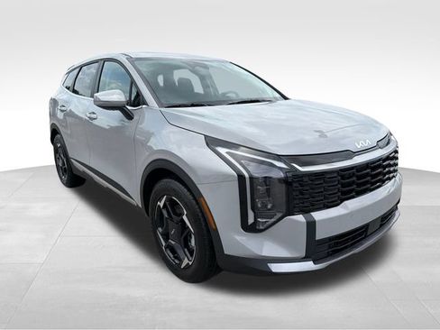 New 2026 Kia Sportage EX FWD image 1