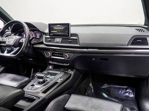 Used 2018 Audi SQ5 Prestige w/ Prestige Package image 16