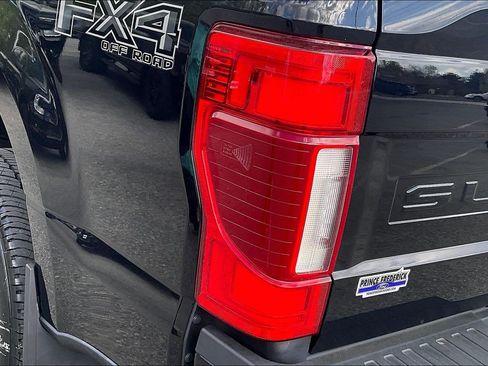 Used 2020 Ford F350 Lariat image 28