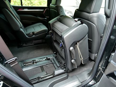 Used 2025 Cadillac Escalade Sport image 45