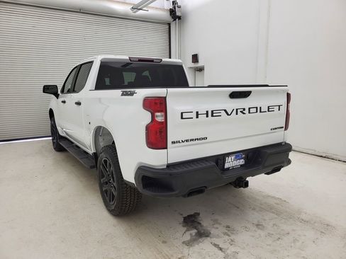 New 2026 Chevrolet Silverado 1500 Custom Trail Boss w/ Dark Appearance Package image 15