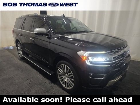 Used 2022 Ford Expedition Platinum image 1