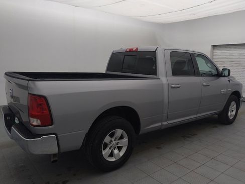 Used 2020 RAM 1500 Classic SLT image 10