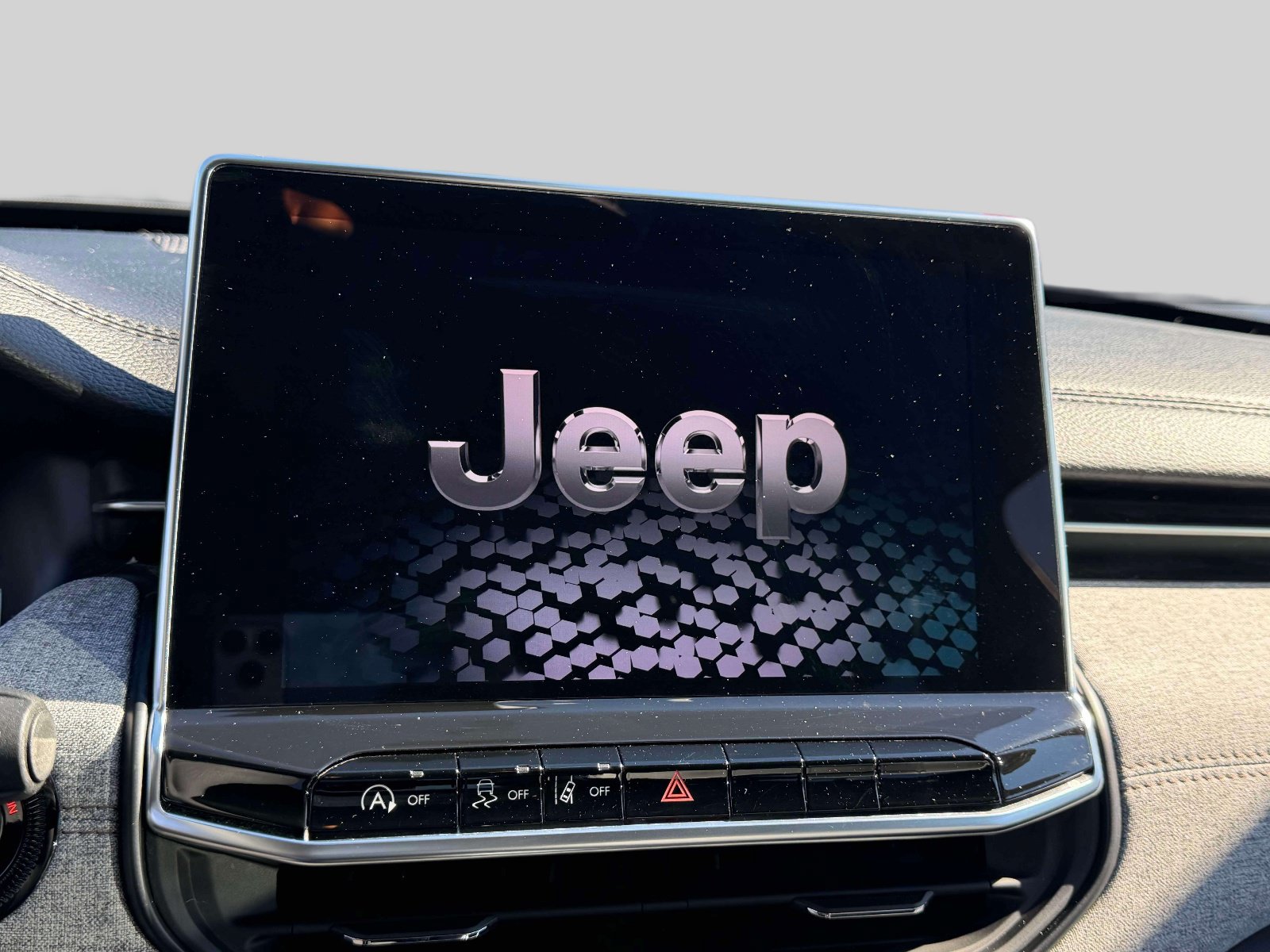 Used 2023 Jeep Compass Latitude AWD/4WD image 24