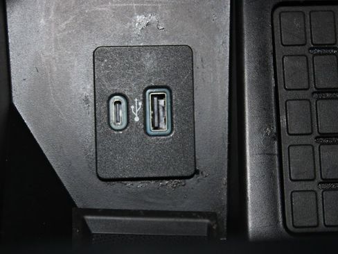 Used 2023 Ford F150 Lariat w/ Equipment Group 502A High image 50