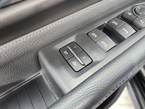 Used 2023 GMC Yukon Denali image 21