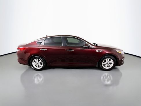 Used 2016 Kia Optima LX w/ LX Convenience Package image 11