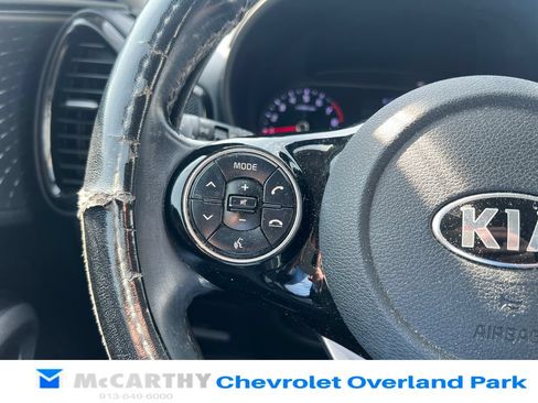 Used 2020 Kia Soul EX w/ Option Group 015 FWD image 12