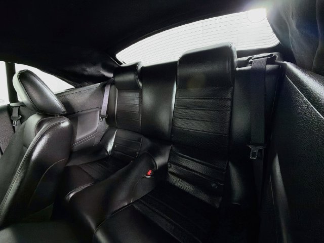 Used 2006 Ford Mustang GT Premium RWD image 23