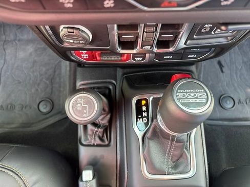Used 2025 Jeep Wrangler Unlimited Rubicon 392 AWD/4WD image 40