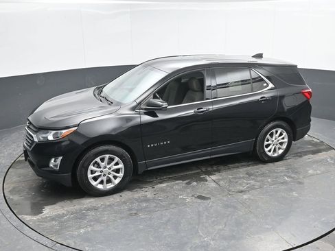 Used 2018 Chevrolet Equinox LT image 42