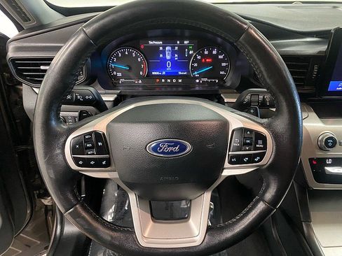 Used 2021 Ford Explorer XLT w/ Class III Trailer Tow Package image 24
