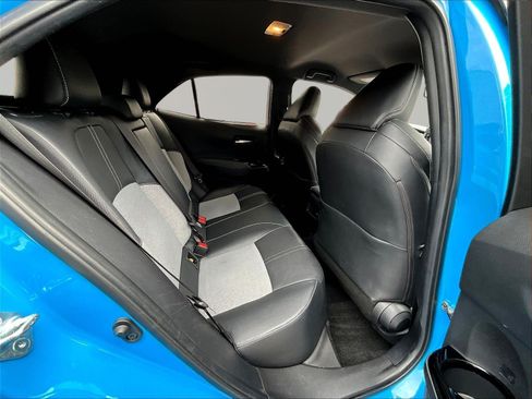 Used 2020 Toyota Corolla XSE FWD image 25