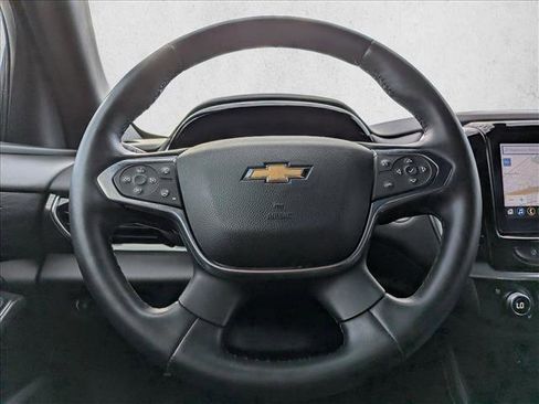 Used 2023 Chevrolet Traverse High Country FWD image 15