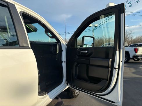 Used 2021 Chevrolet Silverado 3500 W/T image 13