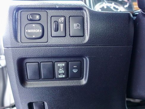 Certified 2022 Toyota 4Runner TRD Off-Road image 24