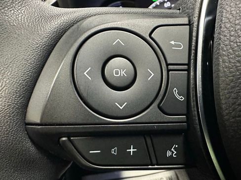 Used 2025 Toyota RAV4 XSE w/ Weather Package image 19