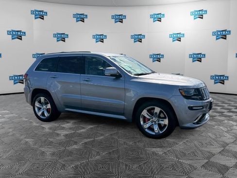 Used 2015 Jeep Grand Cherokee SRT AWD/4WD image 7