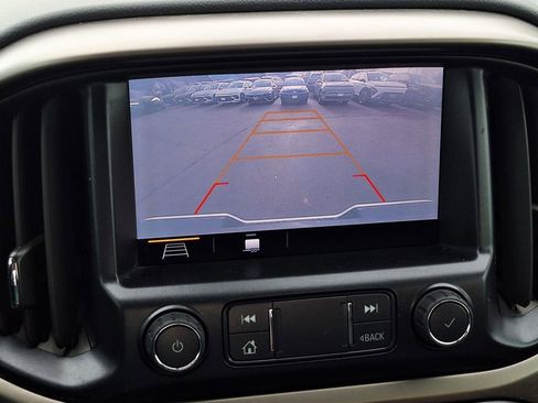 Used 2020 Chevrolet Colorado Z71 image 22