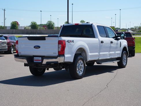 Used 2020 Ford F250 XL w/ STX Appearance Package AWD/4WD image 3