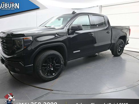 Used 2024 GMC Sierra 1500 Elevation AWD/4WD image 2