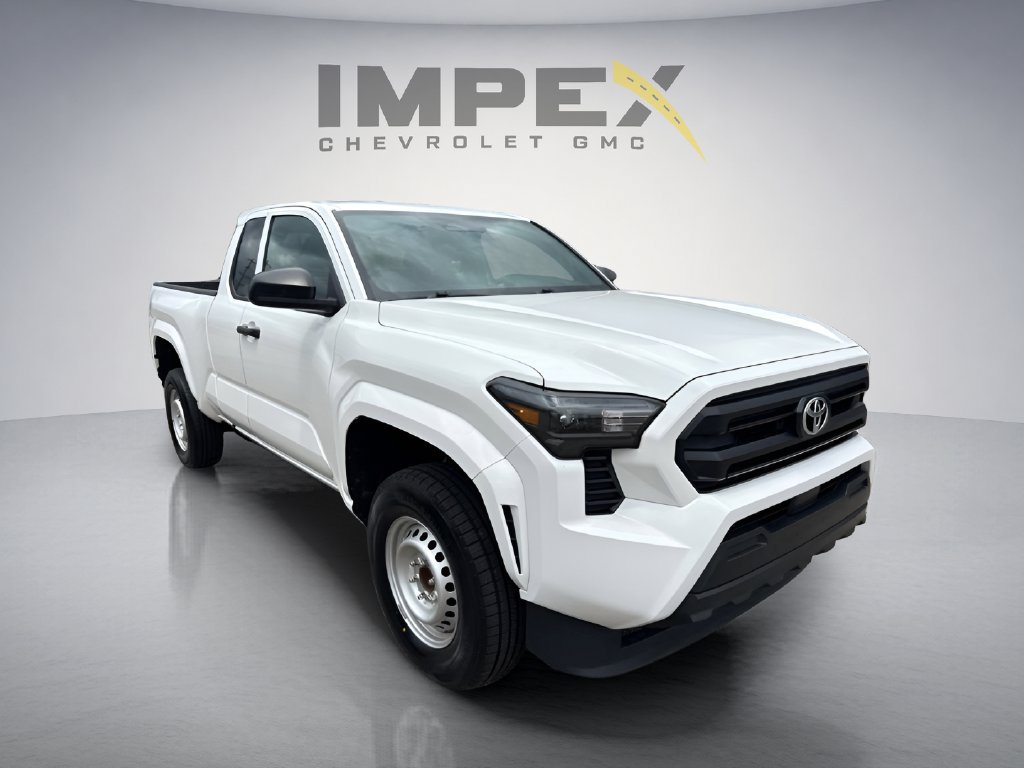 Used 2025 Toyota Tacoma SR RWD image 7