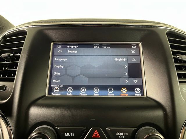 Used 2019 Jeep Grand Cherokee Laredo AWD/4WD image 29
