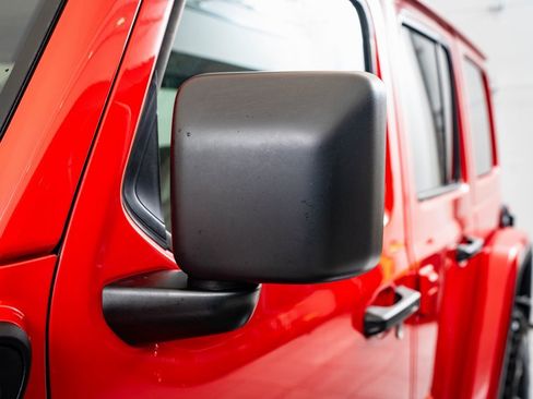 Used 2021 Jeep Wrangler Unlimited Rubicon 4xe w/ Steel Bumper Group image 13