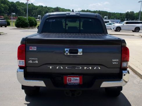 Used 2023 Toyota Tacoma SR AWD/4WD image 4
