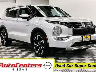 Used 2024 Mitsubishi Outlander SE