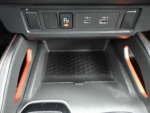 Used 2024 Nissan Frontier PRO-4X w/ Technology Package image 24