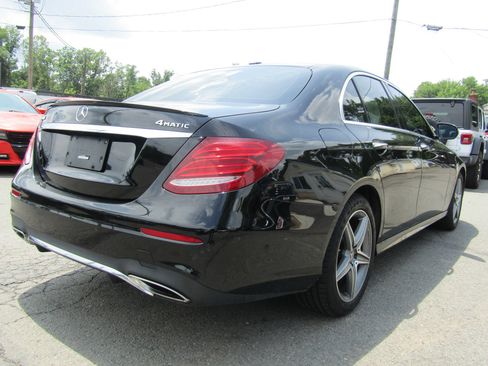 Used 2018 Mercedes-Benz E 300 4MATIC w/ Premium 1 Package image 7