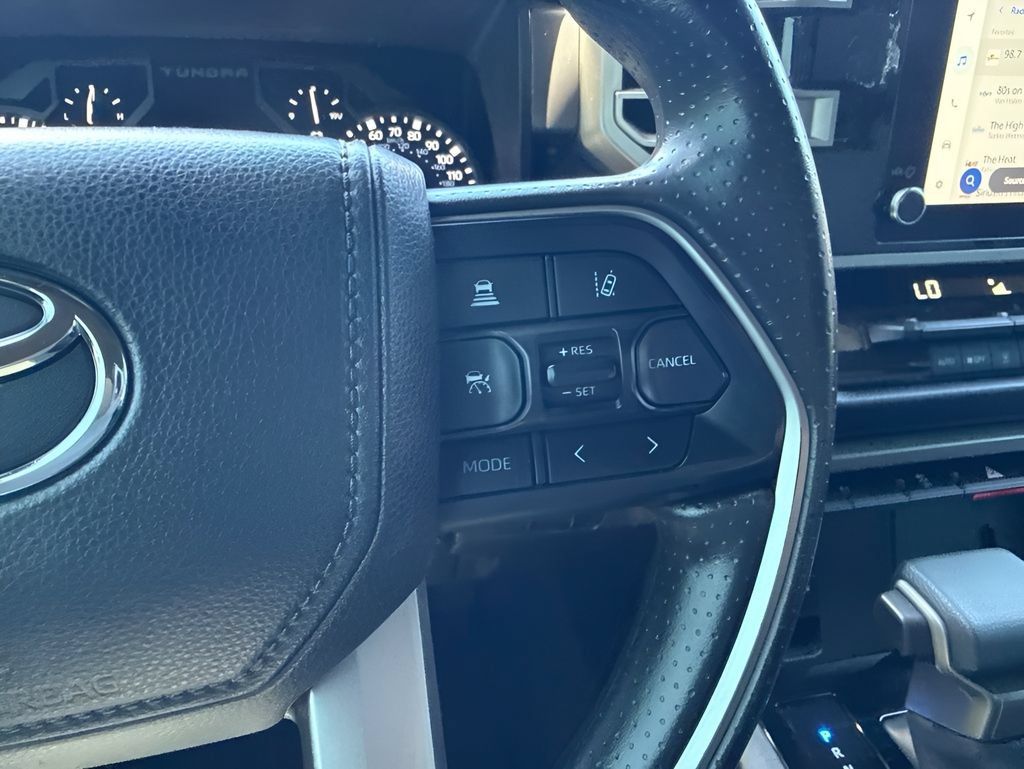 Used 2025 Toyota Tundra SR5 AWD/4WD image 14