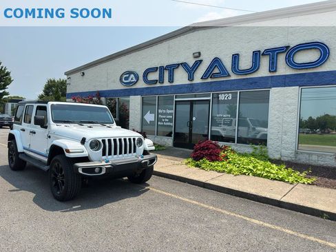 Used 2023 Jeep Wrangler Unlimited Sahara AWD/4WD image 1