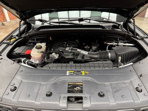 Used 2023 Jeep Grand Cherokee Altitude image 27