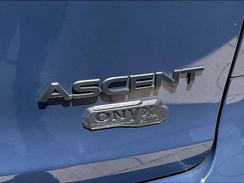 Used 2023 Subaru Ascent Onyx Edition AWD/4WD image 9