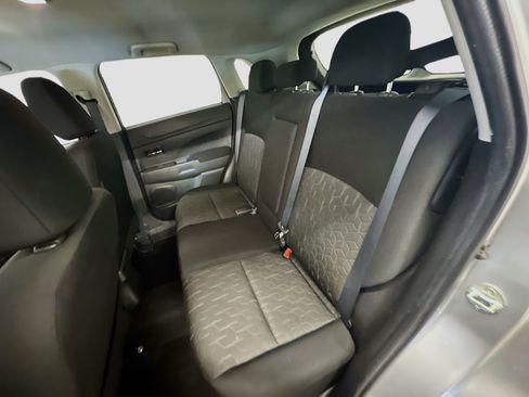 Used 2025 Mitsubishi Eclipse Cross SE AWD/4WD image 28