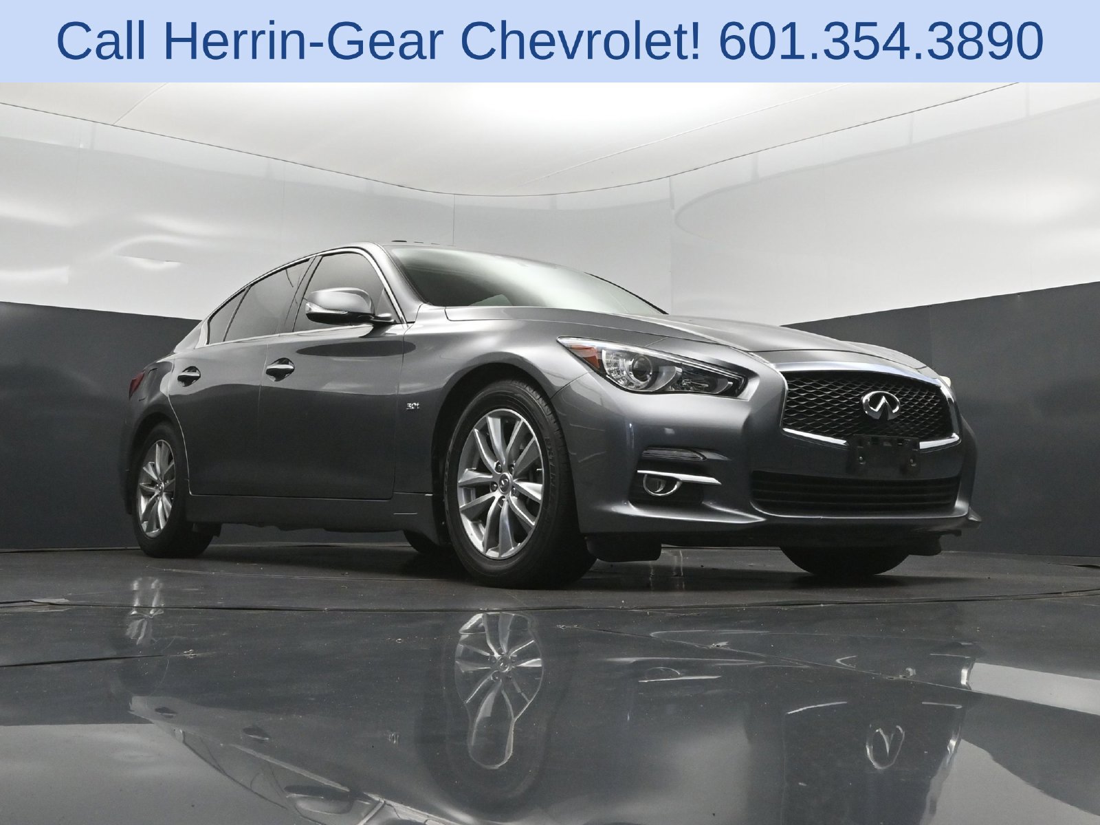 Used 2017 INFINITI Q50 3.0t Premium w/ 3.0T Premium Plus Package RWD image 44