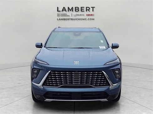 New 2026 Buick Enclave Avenir w/ Super Cruise Package image 8