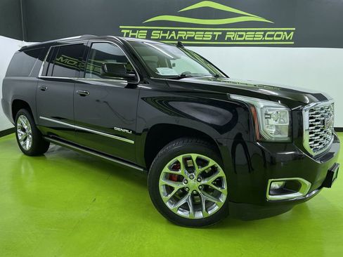 Used 2019 GMC Yukon XL Denali w/ Denali Ultimate Package image 1