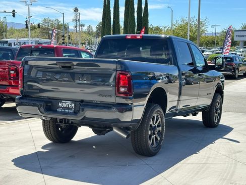 New 2026 RAM 2500 Big Horn AWD/4WD image 7