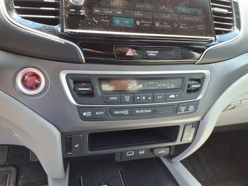 Used 2024 Honda Ridgeline RTL image 13