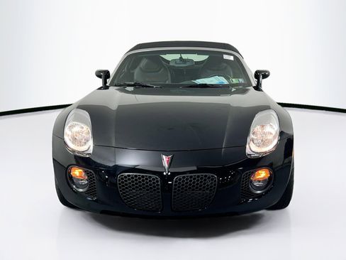 Used 2008 Pontiac Solstice GXP w/ Premium Package image 2