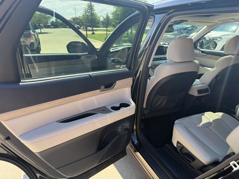Used 2021 Hyundai Palisade SEL w/ Premium Package AWD/4WD image 13