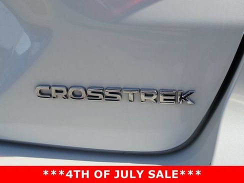 Used 2025 Subaru Crosstrek 2.5i Premium AWD/4WD image 32