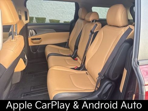 Certified 2022 Kia Carnival LX image 13