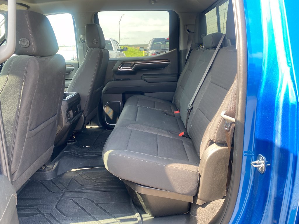 Used 2024 Chevrolet Silverado 1500 RST w/ Convenience Package II AWD/4WD image 25