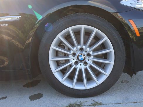 Used 2011 BMW 535i xDrive 535i xDrive Sedan 4D image 16